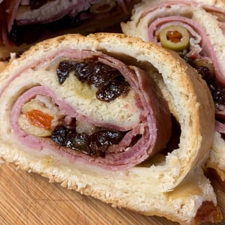 Pan De Jamon